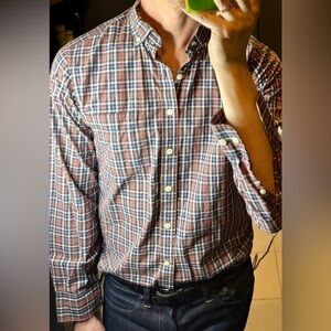 Gap fitted button down size small blue red plaid spring weight overall g…​